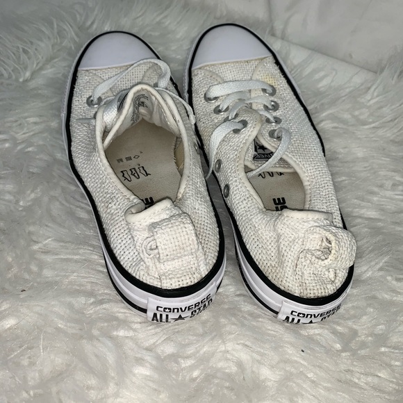 White converse shoes - Picture 4 of 5